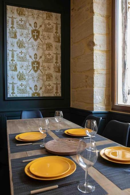 "Les Appartements De Betty A" Coeur Historique Sarlat-la-Canéda Exterior photo